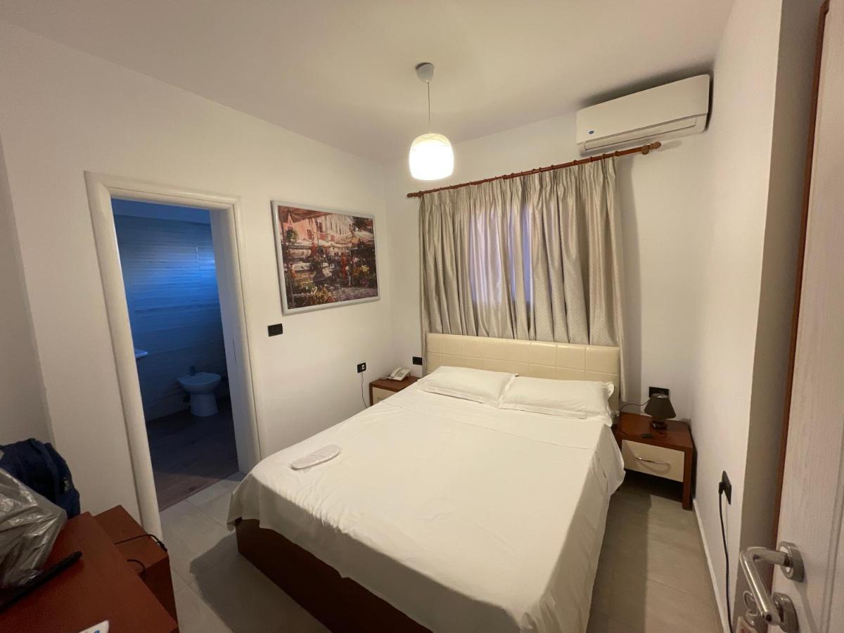 Vila Ada Hotel 티라나 객실 사진