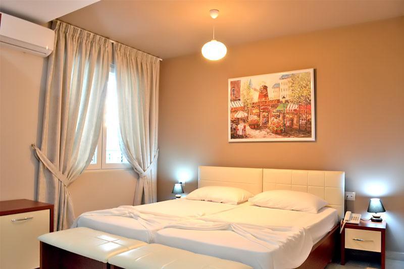 Vila Ada Hotel 티라나 외부 사진