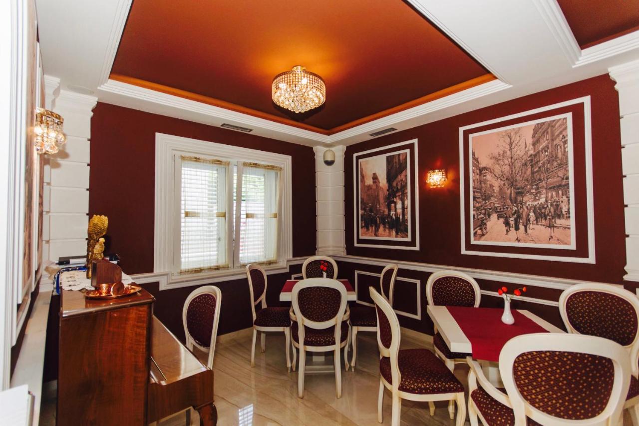 Vila Ada Hotel 티라나 외부 사진