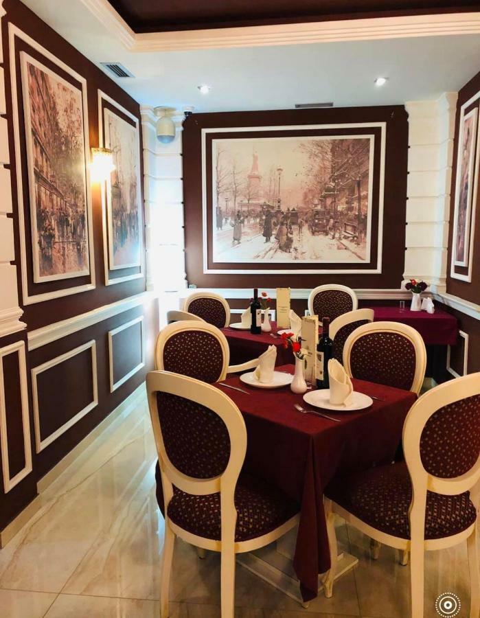 Vila Ada Hotel 티라나 외부 사진